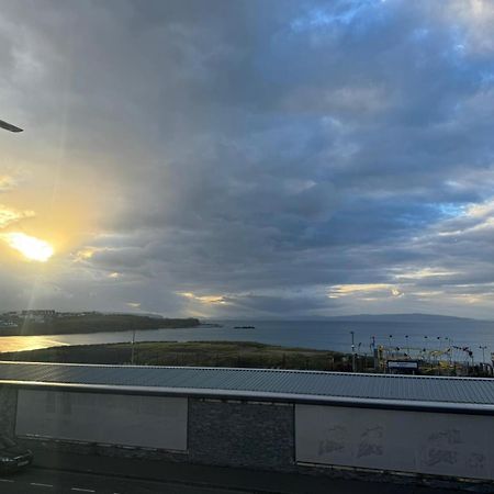 Modern Apartment With Sea Views 波特拉什 外观 照片